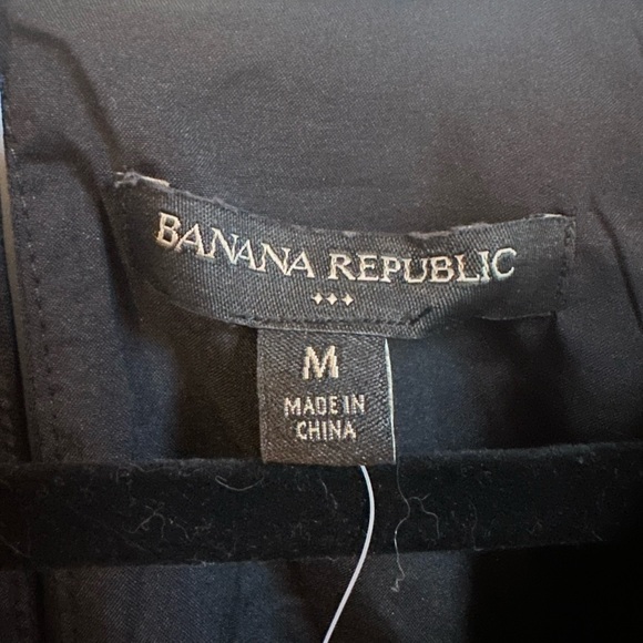 Banana Republic Cropped Wrap Pleated Blouse BNWT - Picture 3 of 6